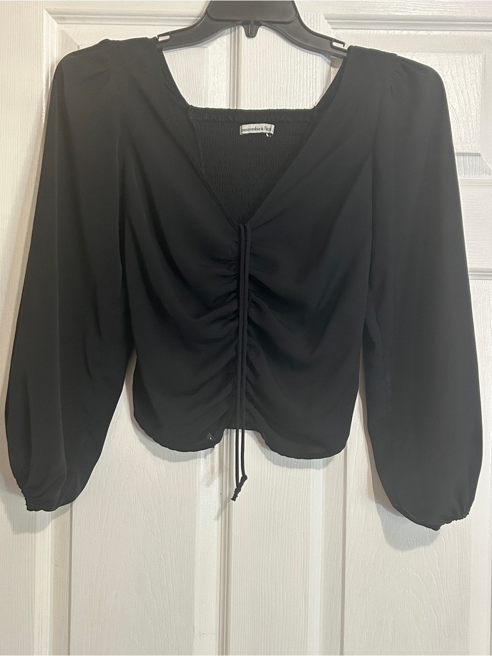 Abercrombie & Fitch Black Ruched Drawstring Long Sleeve Blouse-Small rip @bottom